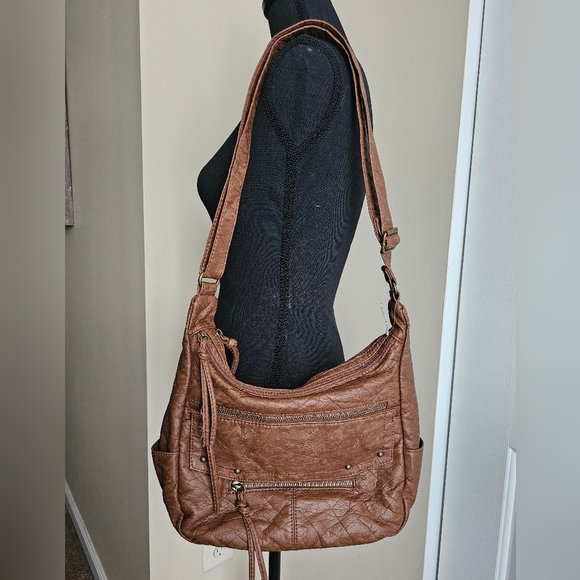 BUENO Vegan Leather Crossbody Shoulder Bag Brown - Picture 2 of 8